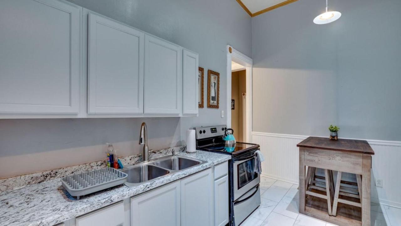 Elegant 2 Bed Directly On Forsyth Park Lejlighed Savannah Eksteriør billede