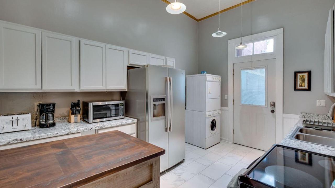 Elegant 2 Bed Directly On Forsyth Park Lejlighed Savannah Eksteriør billede